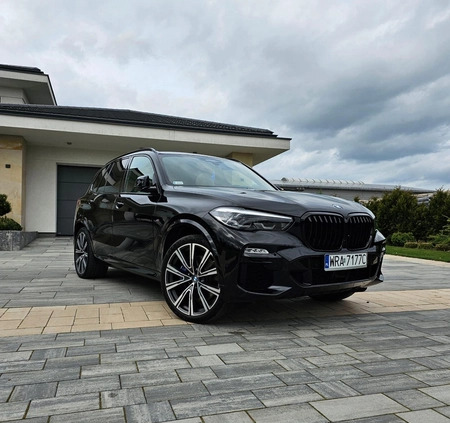 BMW X5 M cena 269000 przebieg: 105000, rok produkcji 2019 z Łobez małe 106